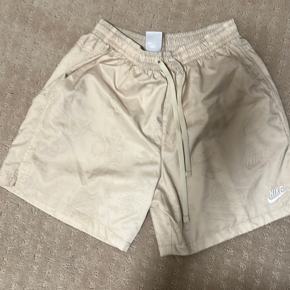 nike shorts